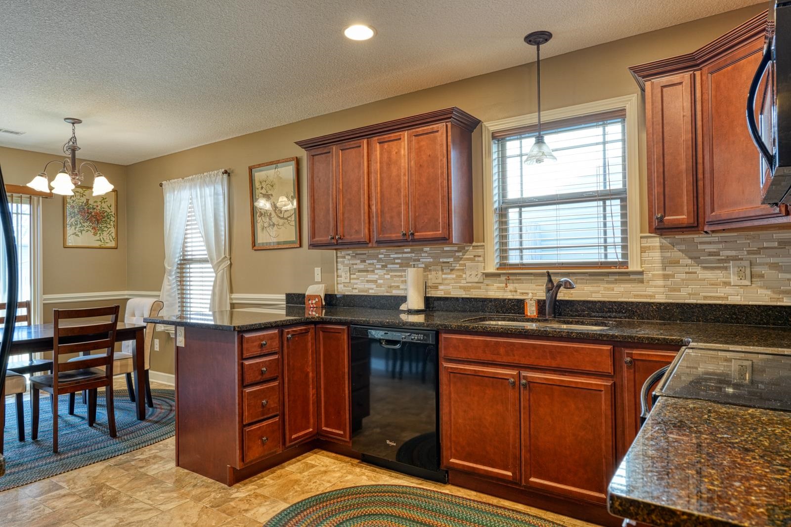 391 Aniken Circle Boiling Springs, SC 29316 - Photo 10 of 30