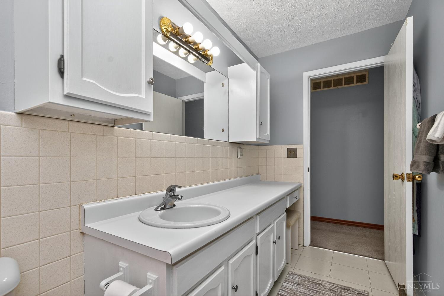 7601 Dickey Road Middletown, OH 45042 - Photo 25 of 65 Gallery Image 25