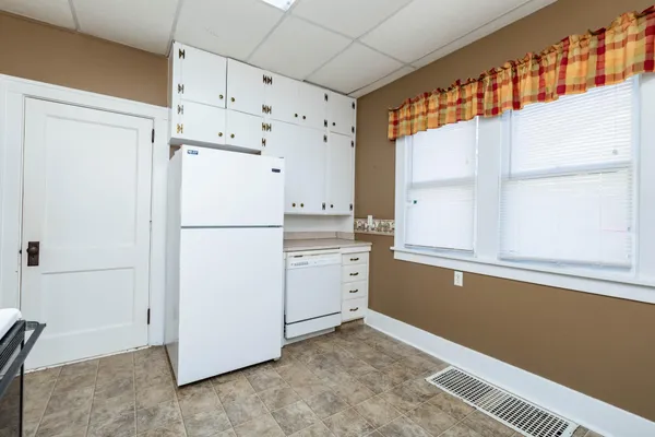 $75,000 | 608 Ash Street, Lisbon, ND 58054