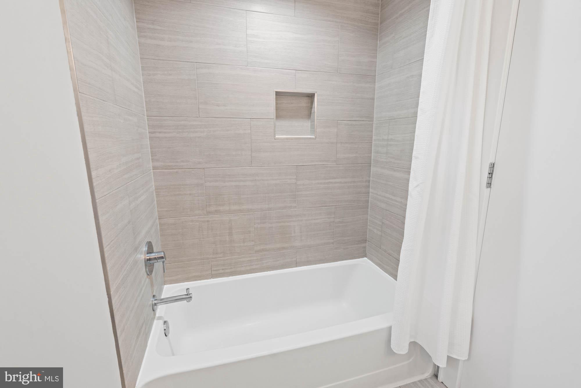 1300 Park Road Northwest, Unit 3 Washington, DC 20010 - Photo 25 of 33