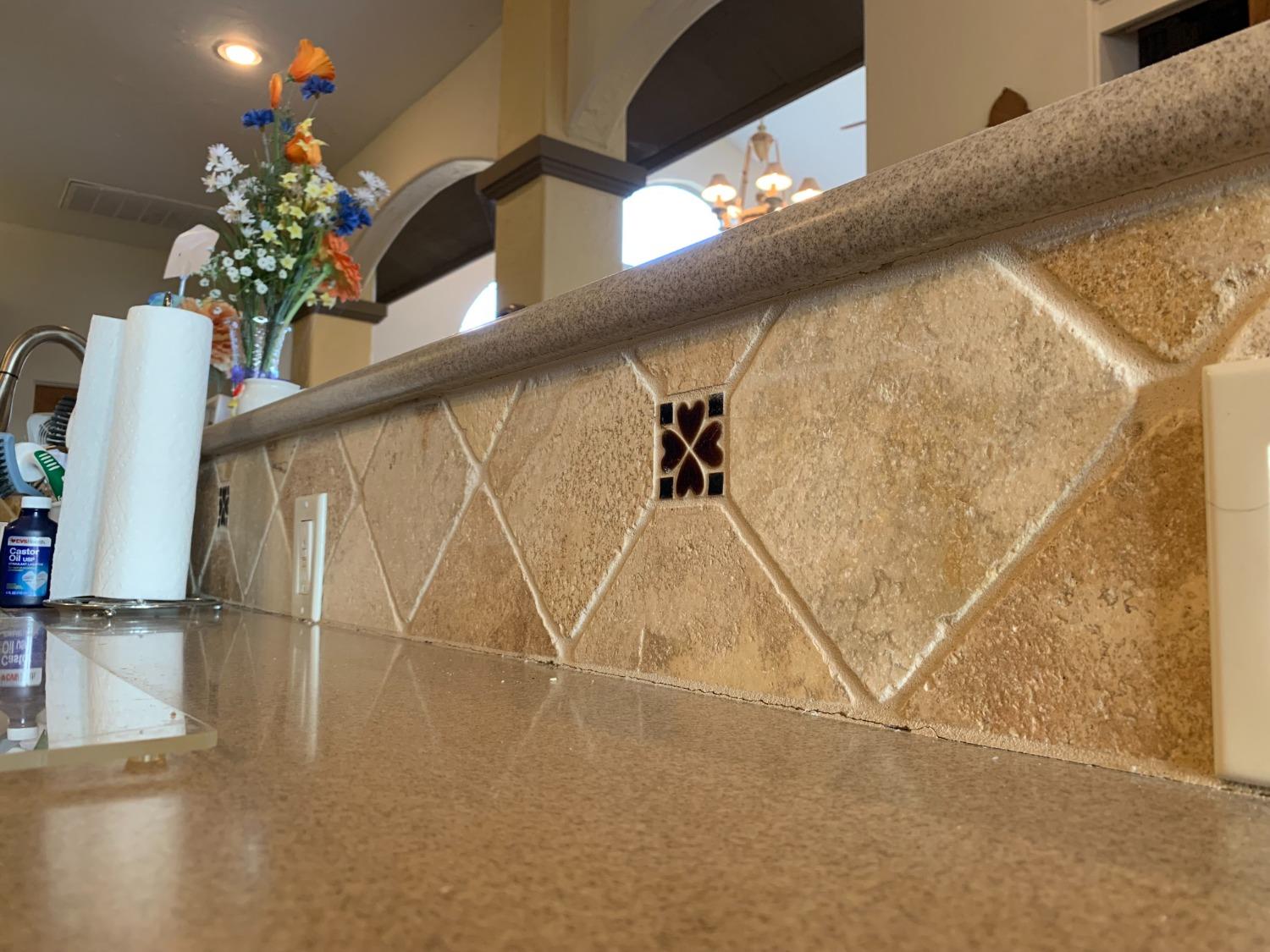 1662 South Alta Avenue Reedley, CA 93654 - Photo 23 of 30 a view of a entryway