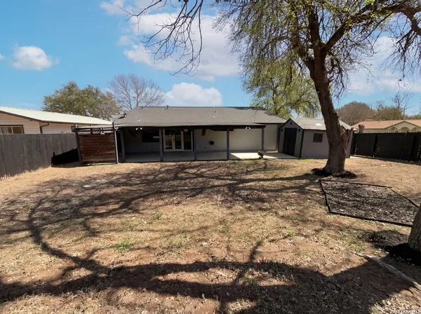 $220,000 | 7913 Dry Canyon Trail, Live Oak, TX 78233