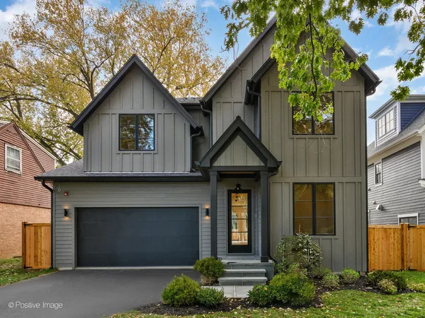 $2,345,000 | 1917 Washington Avenue, Wilmette, IL 60091