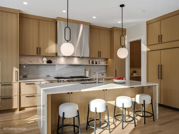 $2,295,000 | 1917 Washington Avenue, Wilmette, IL 60091