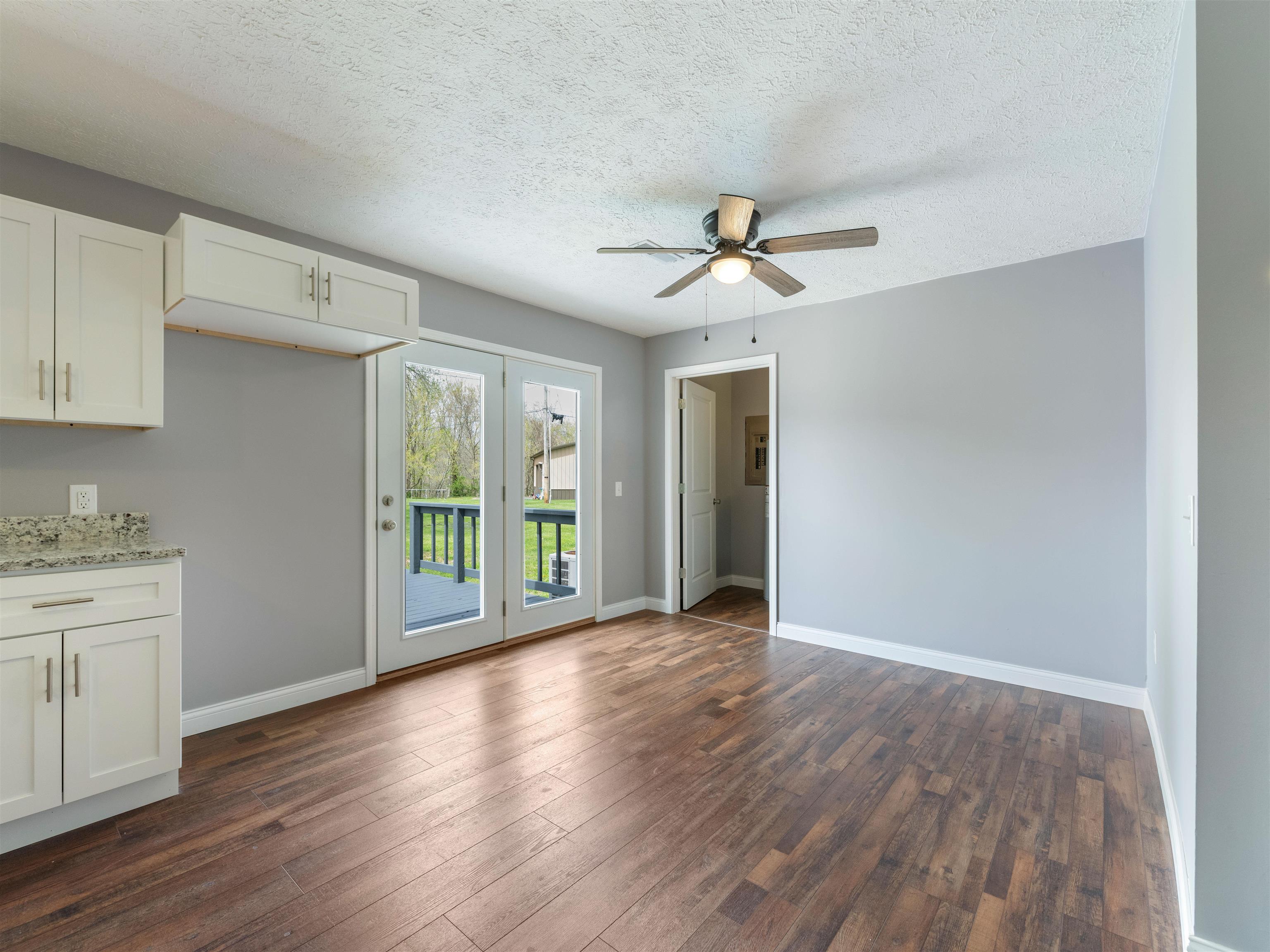 734 Cardinal Pt Road Greenup, KY 41144 - Photo 6 of 26 Gallery Image 6