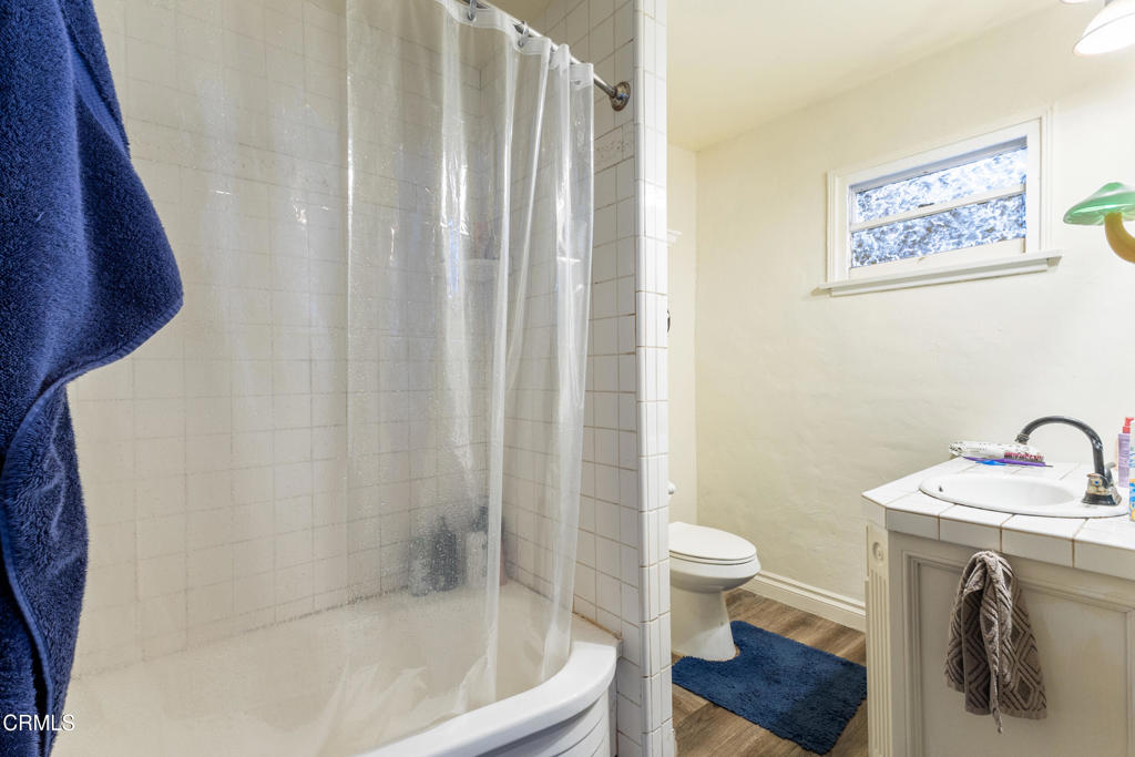 587 Vine Street Oak View, CA 93022 - Photo 21 of 31 21_img_0908