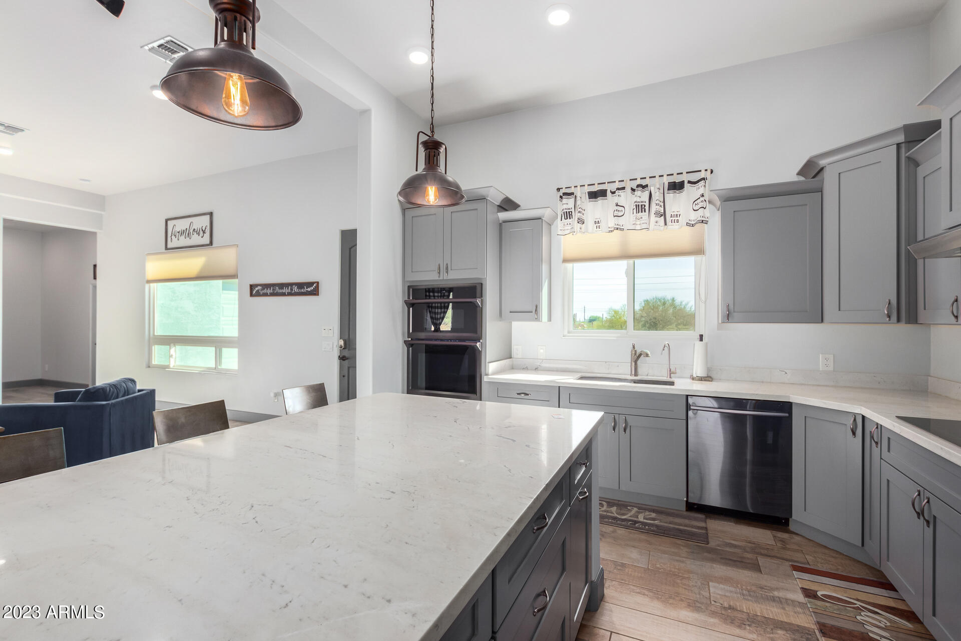 10722 East Quarterline Road Mesa, AZ 85207 - Photo 16 of 47 16 - Quarterline