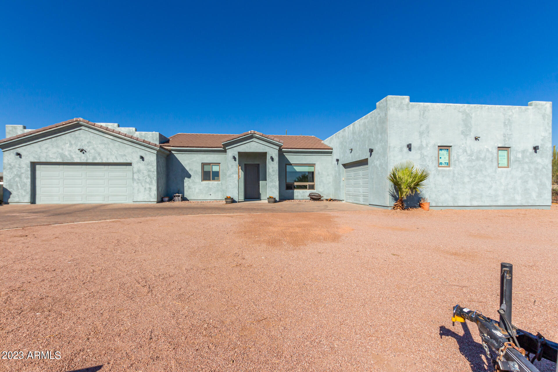 10722 East Quarterline Road Mesa, AZ 85207 - Photo 4 of 47 03 - Quarterline