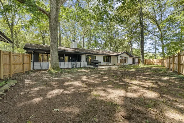 $519,999 | 512 Westwood Drive, Tullahoma, TN 37388