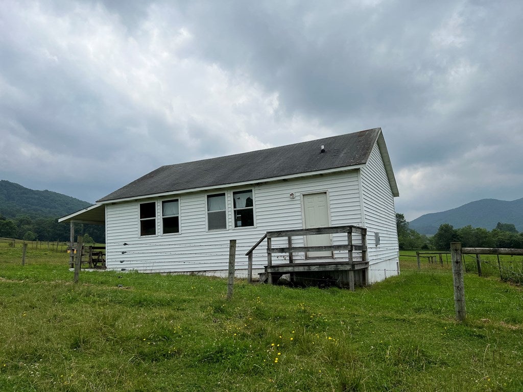 2755 West End Road Tazewell, VA 24651 - Photo 42 of 63 Gallery Image 42