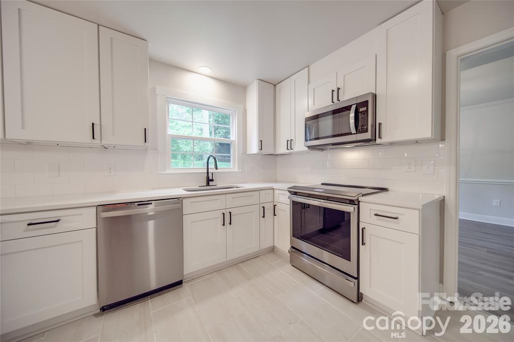 2947 Heathgate Road Charlotte, NC 28226 - Photo 21 of 48 Gallery Image 21