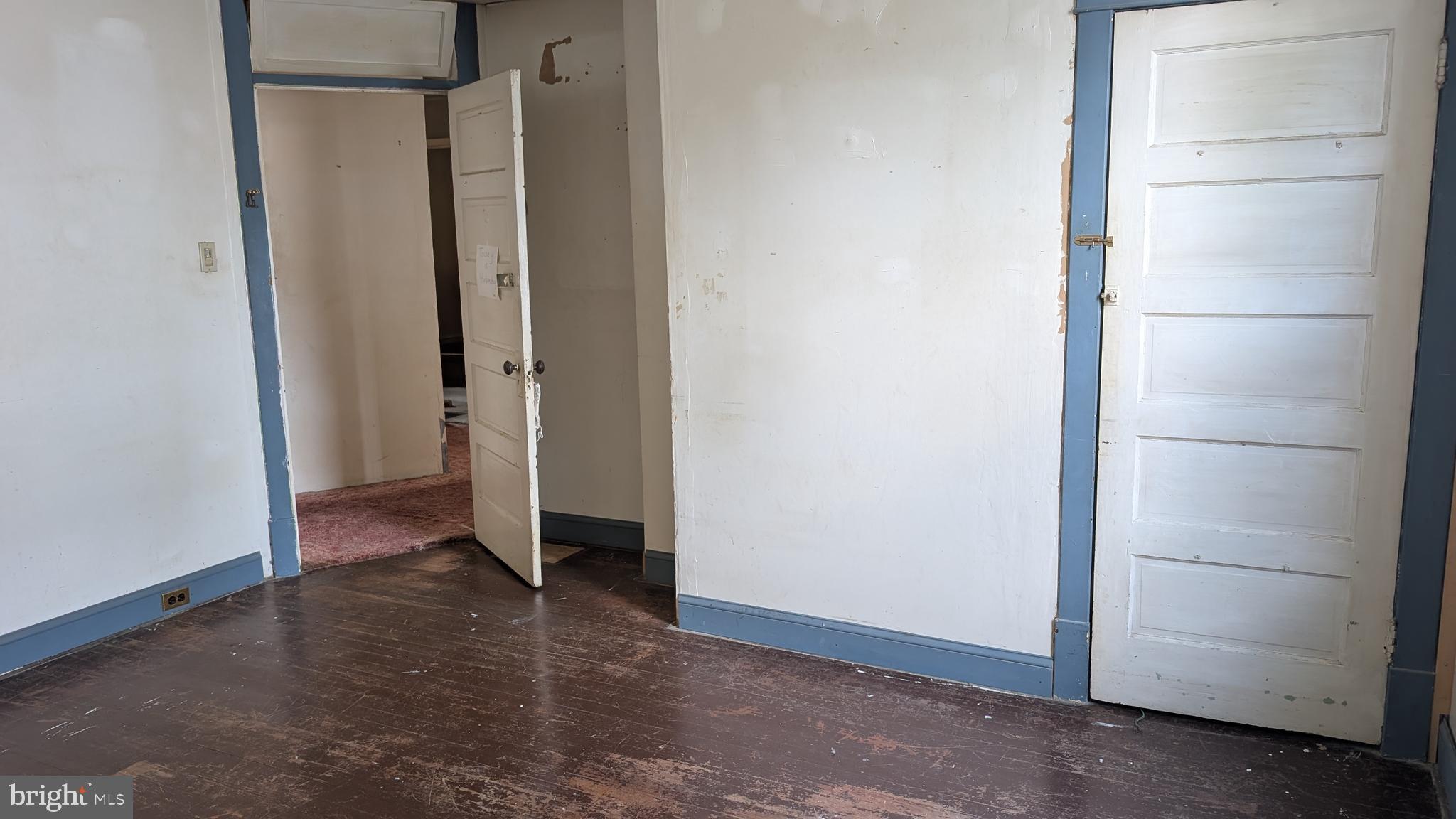 1259 Haverford Road Crum Lynne, PA 19022 - Photo 3 of 9