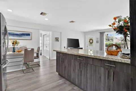$500,000 | 1357 Southwest 4th Terrace, Pompano Beach, FL 33060