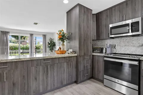 $500,000 | 1357 Southwest 4th Terrace, Pompano Beach, FL 33060
