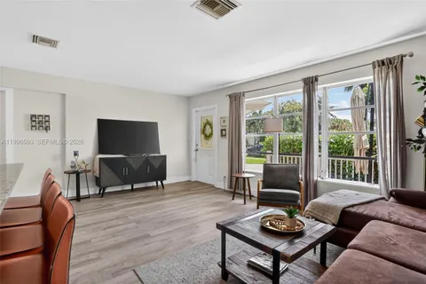 $500,000 | 1357 Southwest 4th Terrace, Pompano Beach, FL 33060
