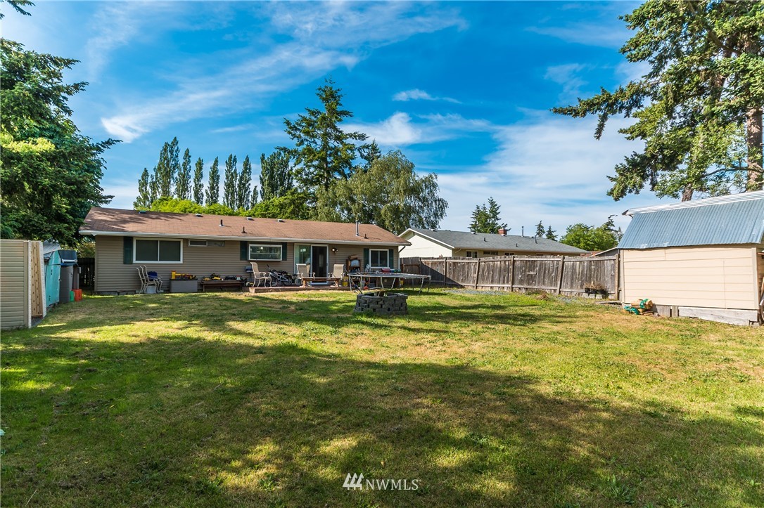 1018 Ridgeway Drive Oak Harbor, WA 98277 - Photo 17 of 22 Gallery Image 17