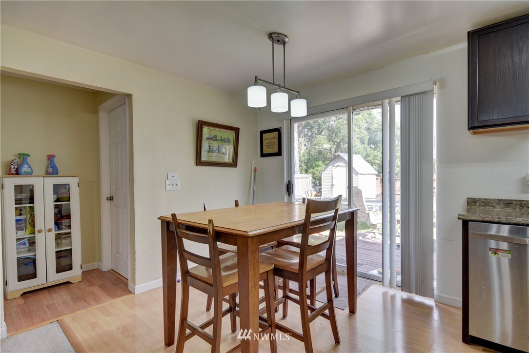 1018 Ridgeway Drive Oak Harbor, WA 98277 - Photo 10 of 22 Gallery Image 10