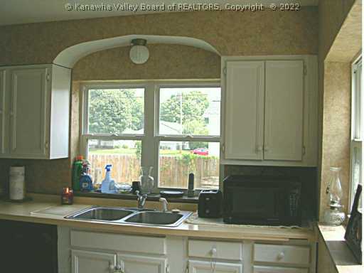 708 Spring Street St. Albans, WV 25177 - Photo 5 of 7 Other.
