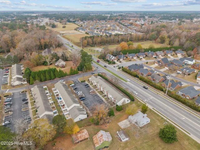 $220,000 | 4105 Dudleys Grant Drive, Unit D, Winterville, NC 28590