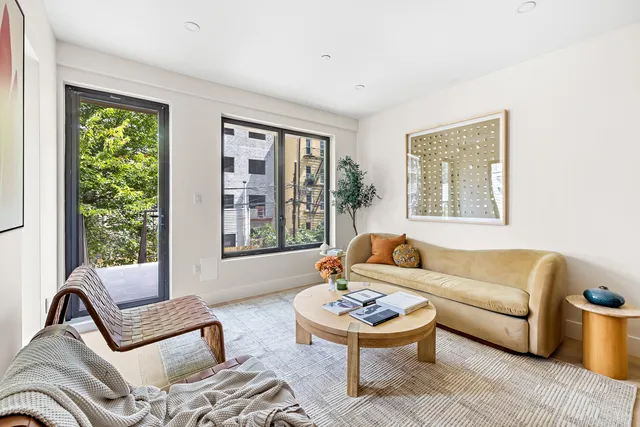 $2,395,000 | 104 Newel Street, Unit 4 | Greenpoint