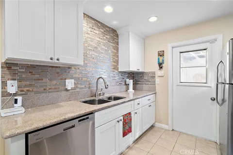 $875,000 | 2404 Niagara Way, Costa Mesa, CA 92626