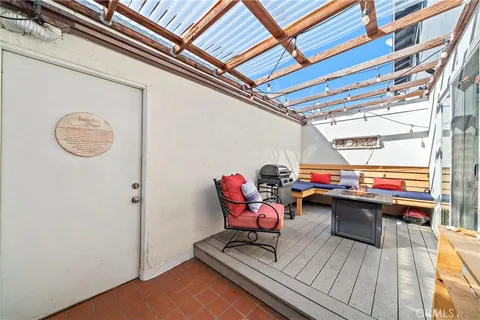 $875,000 | 2404 Niagara Way, Costa Mesa, CA 92626