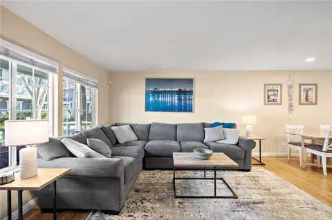 $875,000 | 2404 Niagara Way, Costa Mesa, CA 92626