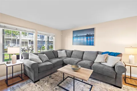 $875,000 | 2404 Niagara Way, Costa Mesa, CA 92626