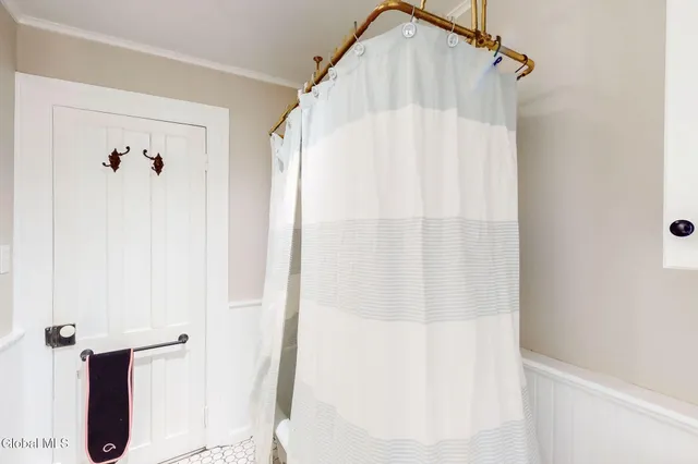 $400,000 | 215 Jay Street, Albany, NY 12210