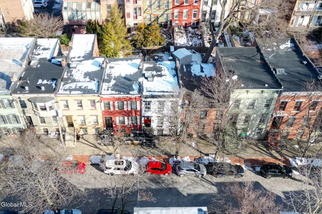 $400,000 | 215 Jay Street, Albany, NY 12210