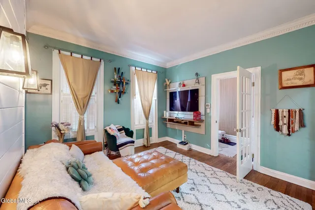 $400,000 | 215 Jay Street, Albany, NY 12210