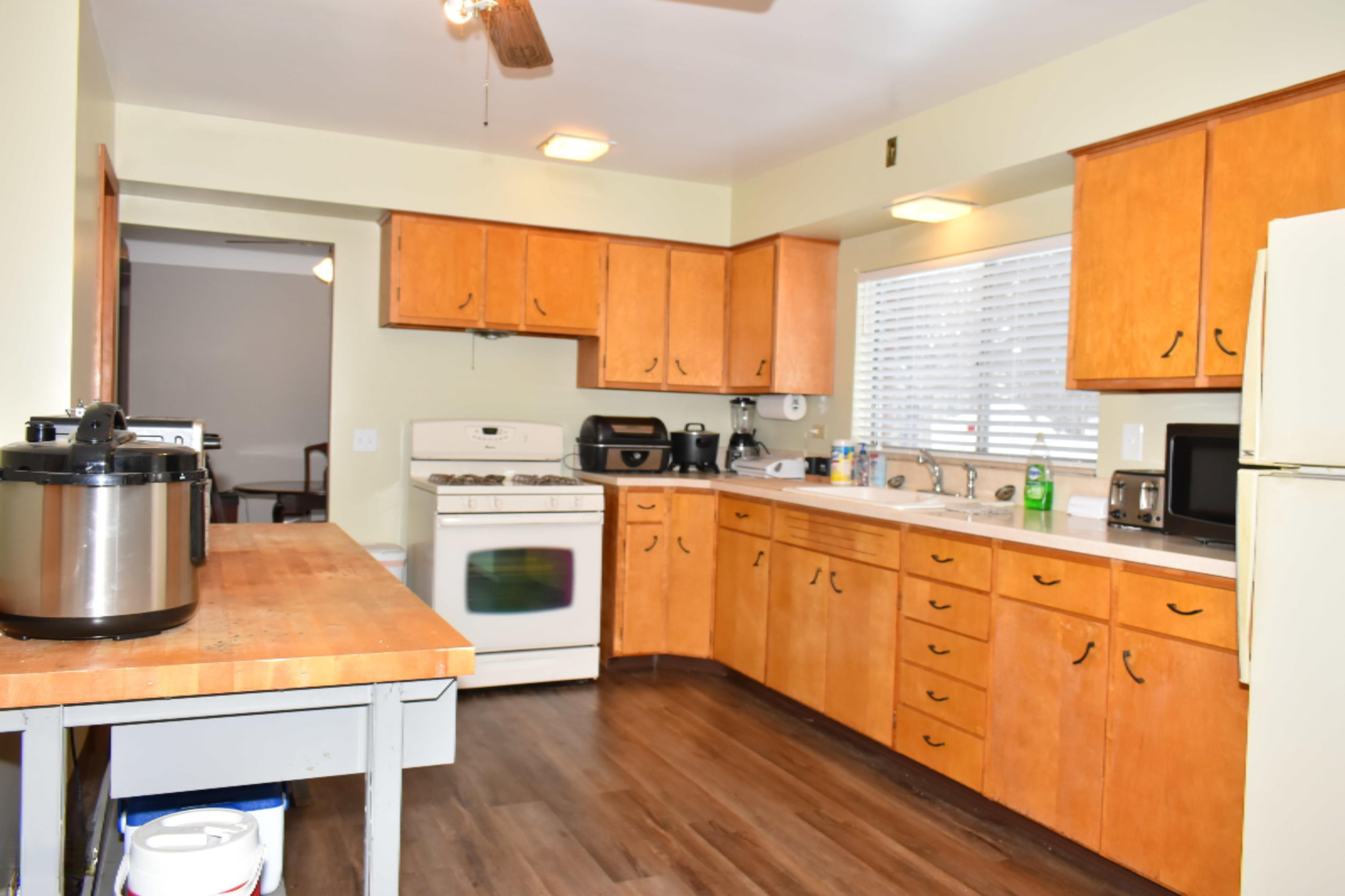 43231 Parkhurst Drive Decatur, MI 49045 - Photo 13 of 55 Kitchen