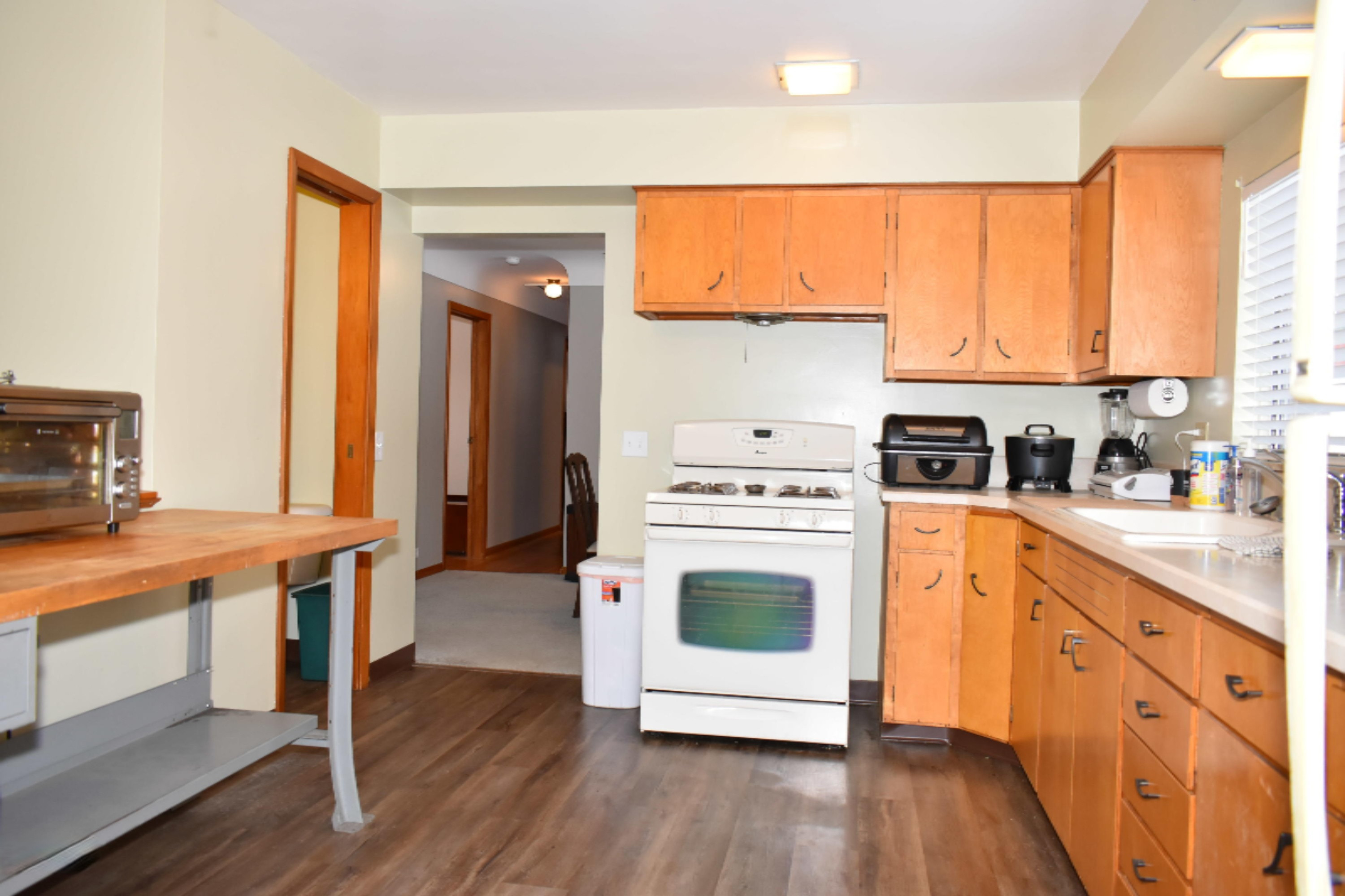 43231 Parkhurst Drive Decatur, MI 49045 - Photo 14 of 55 Kitchen