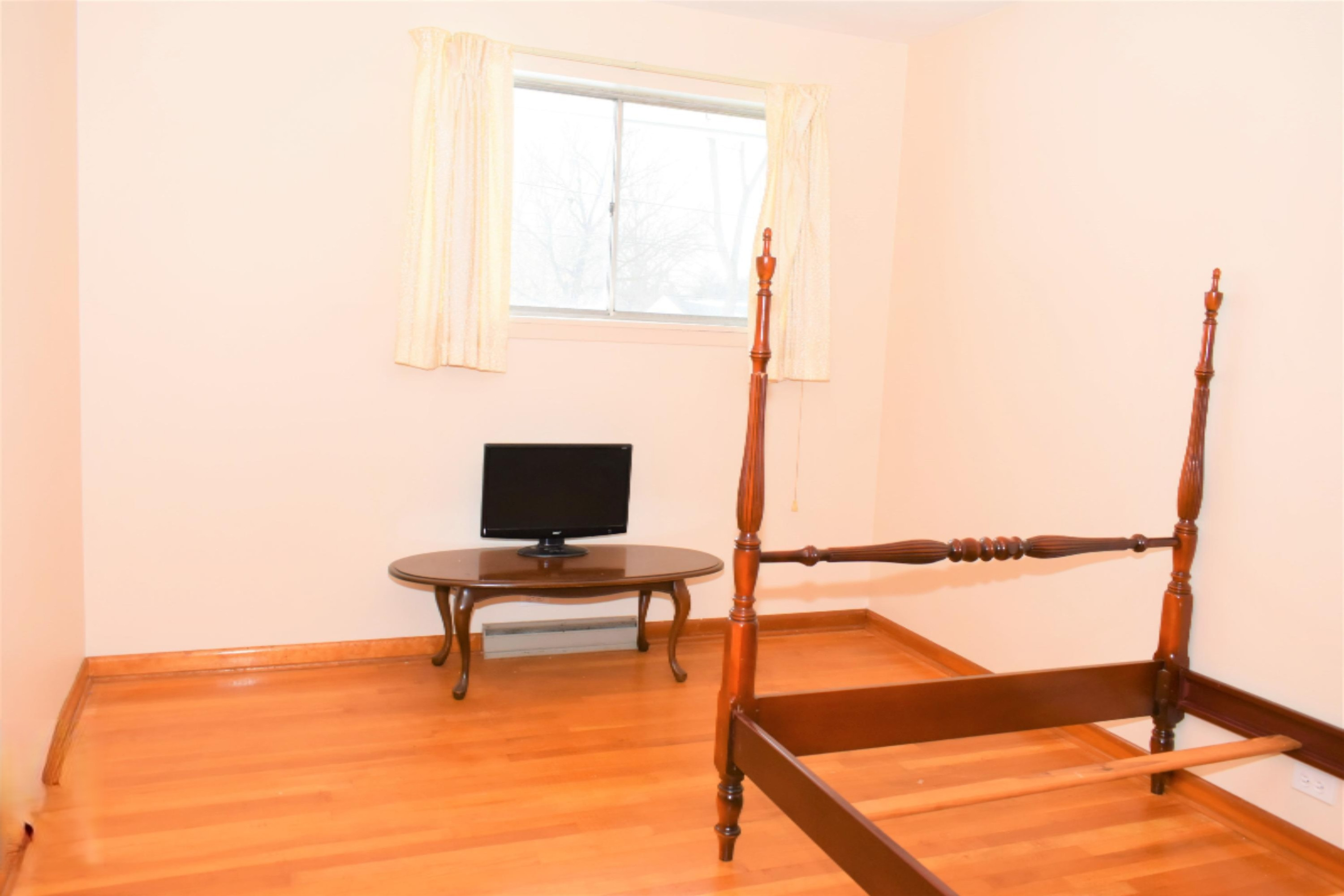 43231 Parkhurst Drive Decatur, MI 49045 - Photo 27 of 55 Bedroom 1