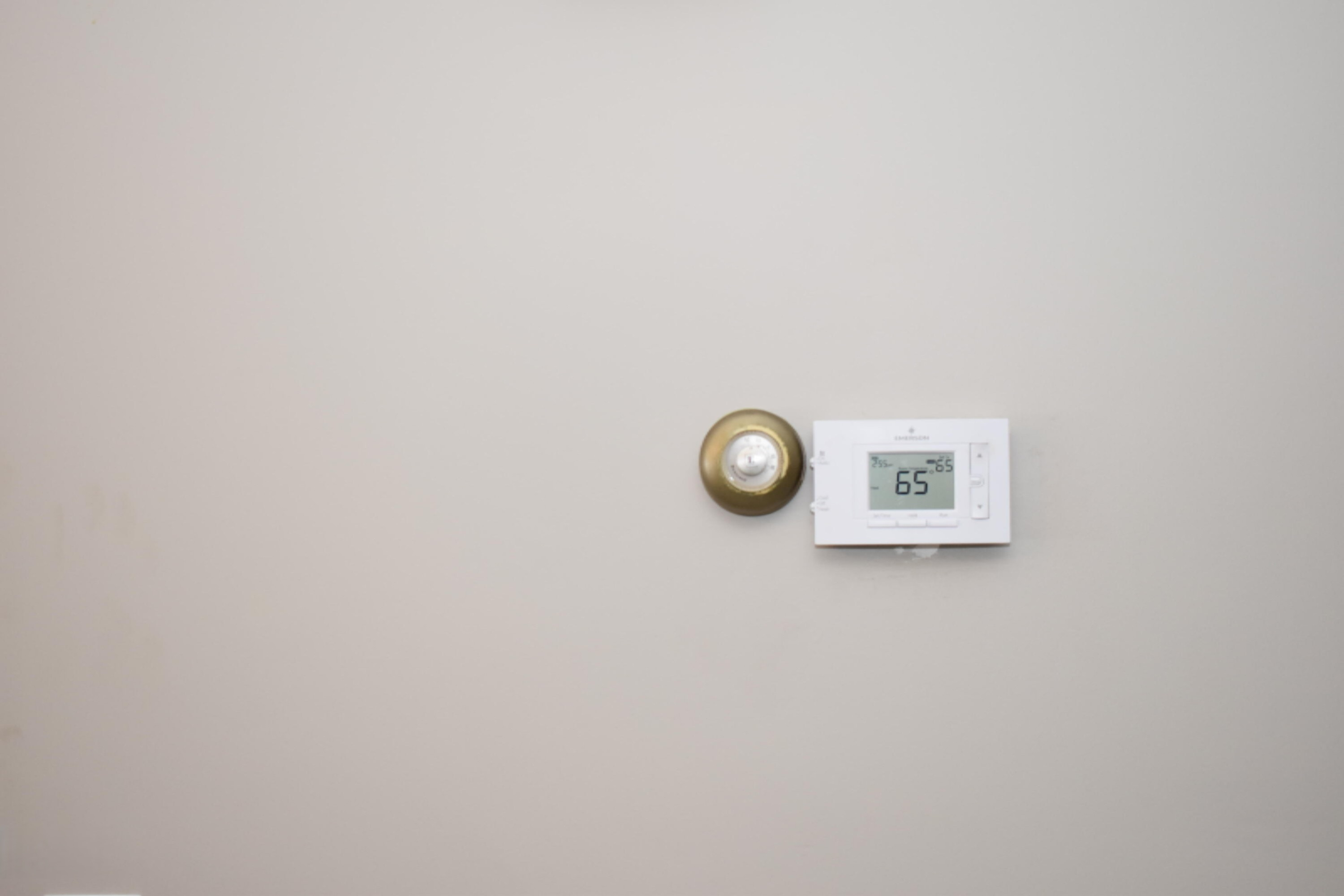 43231 Parkhurst Drive Decatur, MI 49045 - Photo 40 of 55 Thermostat