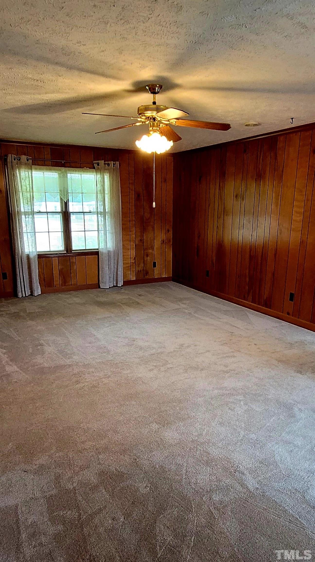 619 Snake Road Lumberton, NC 28358 - Photo 9 of 19 Gallery Image 9