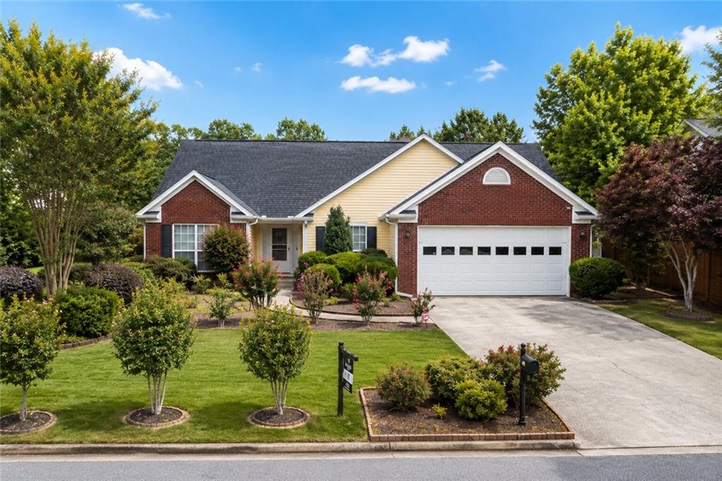 2130 St Thomas Way Suwanee, GA 30024 - Photo 1 of 31