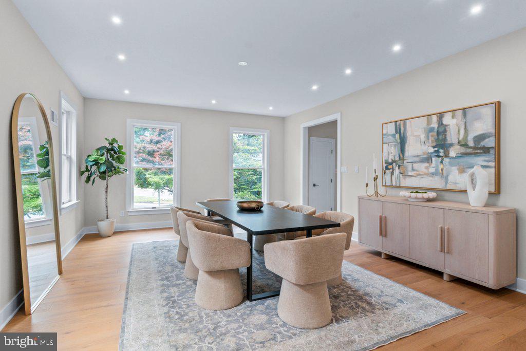 6002 Onondaga Road Bethesda, MD 20816 - Photo 13 of 70