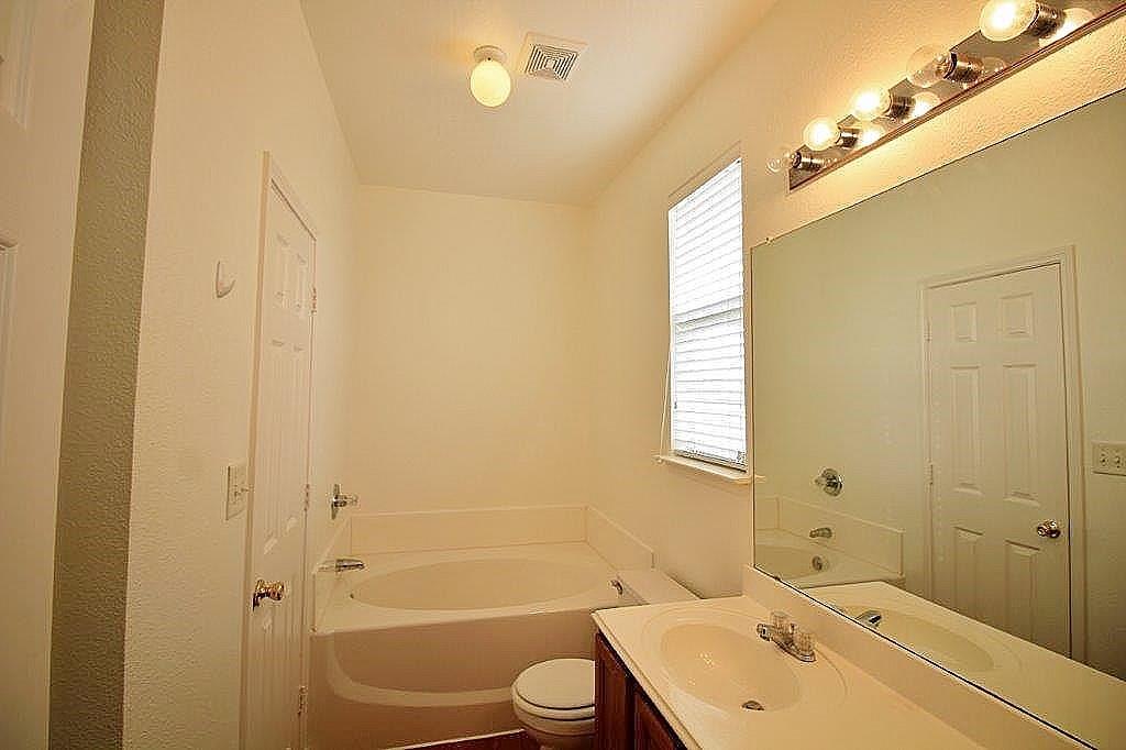 2620 Fondren Road Denton, TX 76210 - Photo 13 of 21