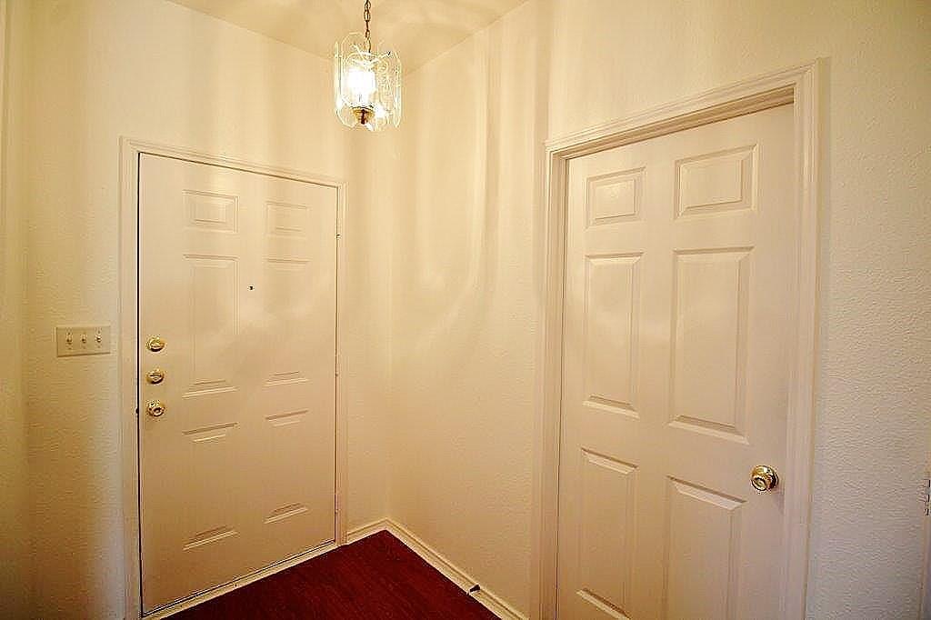 2620 Fondren Road Denton, TX 76210 - Photo 2 of 21