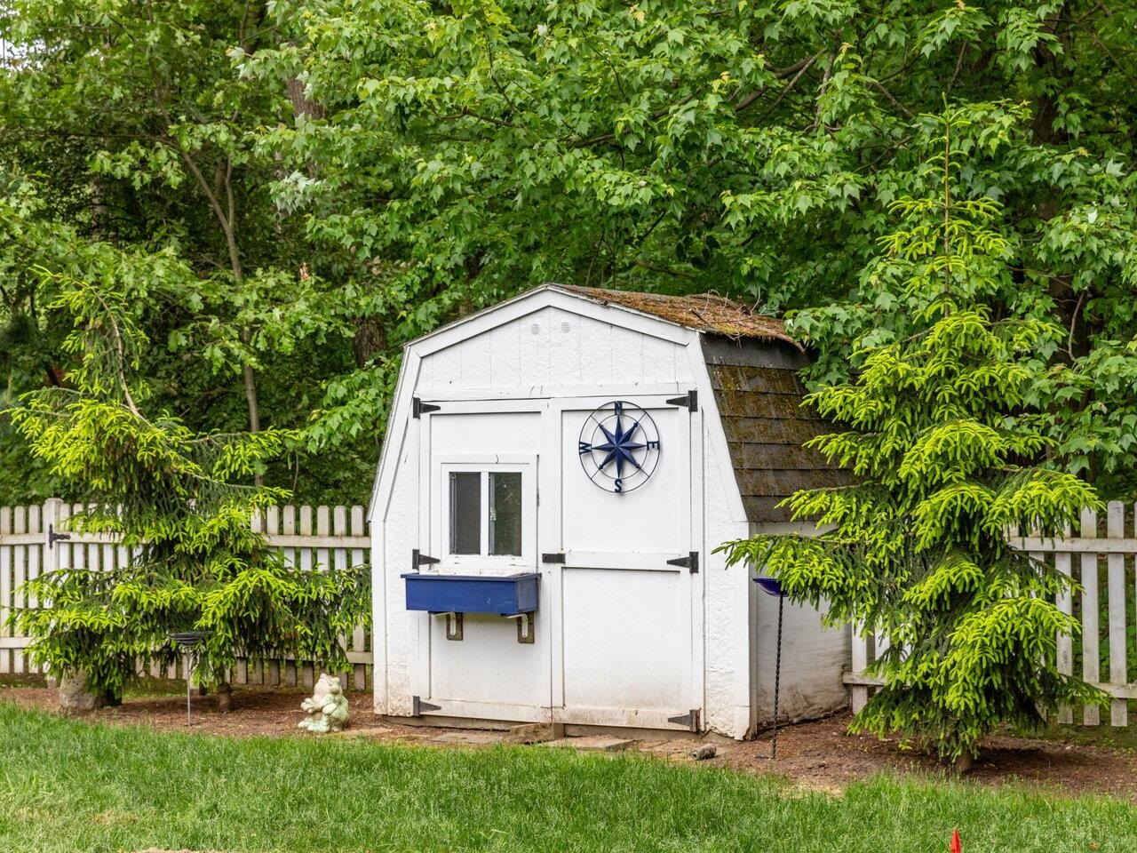 63 Robin Road Colchester, VT 05446 - Photo 47 of 55