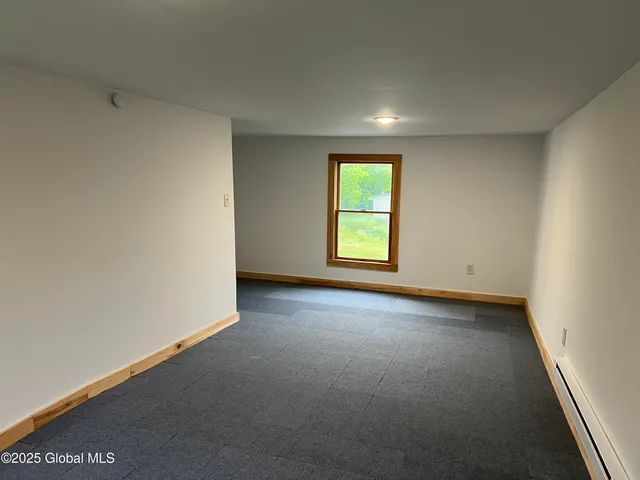 $89,000 | 33-37 1st Avenue, Whitehall, NY 12887