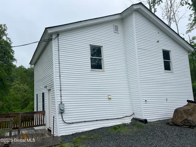 $89,000 | 33-37 1st Avenue, Whitehall, NY 12887