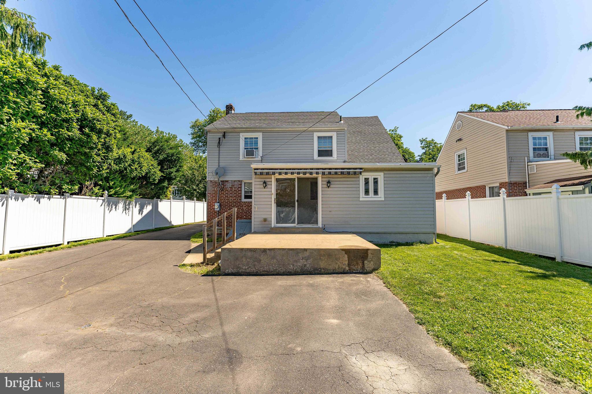 1966 Moreland Road Abington, PA 19001 - Photo 37 of 40