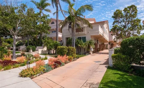 $1,259,000 | 234 South Guadalupe Avenue, Redondo Beach, CA 90277