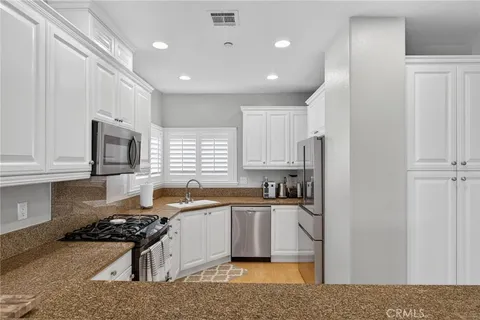 $1,259,000 | 234 South Guadalupe Avenue, Redondo Beach, CA 90277