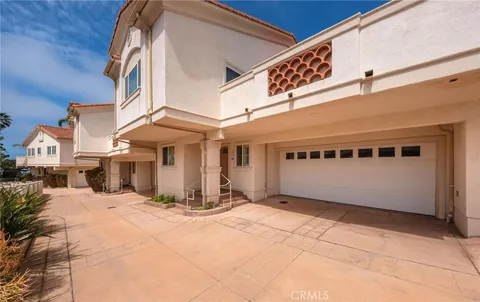 $1,259,000 | 234 South Guadalupe Avenue, Redondo Beach, CA 90277