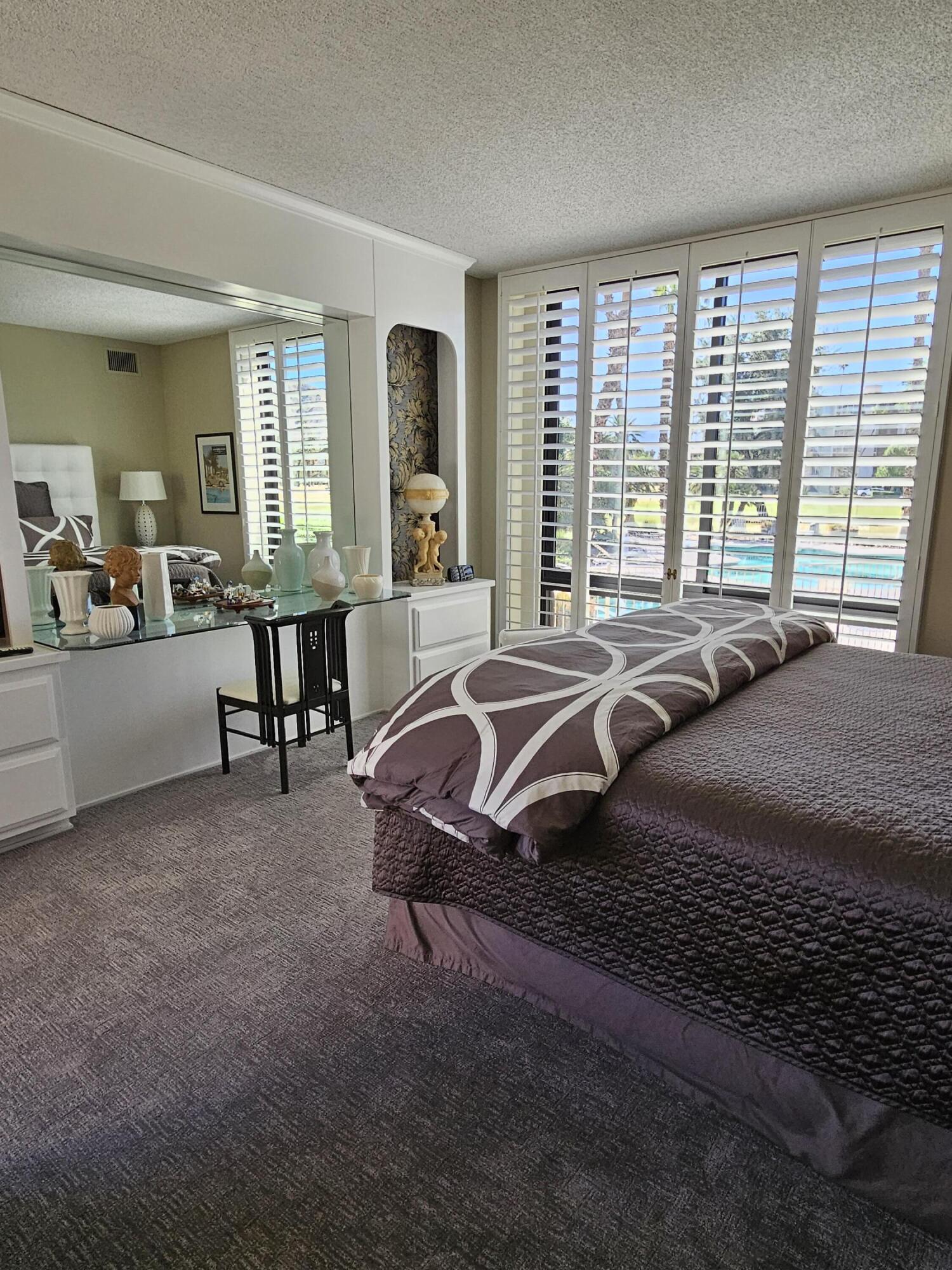 910 Island Drive, Unit 113 Rancho Mirage, CA 92270 - Photo 24 of 40 20231006_101621