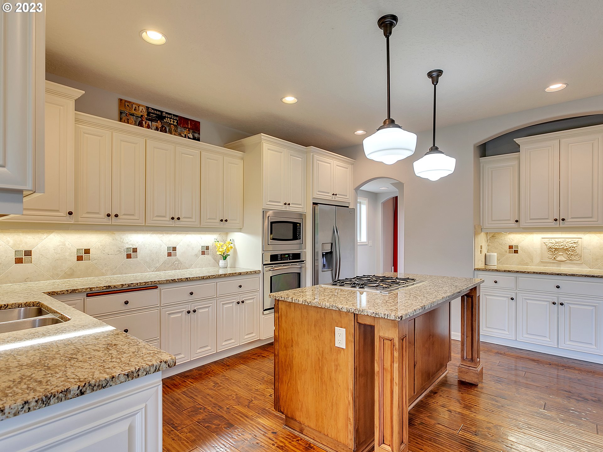 23427 Southwest Richen Park Terrace Sherwood, OR 97140 - Photo 17 of 48 Gallery Image 17