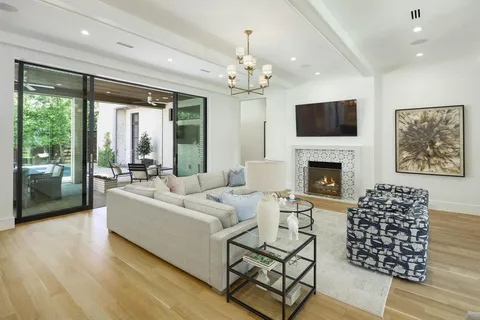 $3,895,000 | 5523 Greenbrier Drive, Dallas, TX 75209